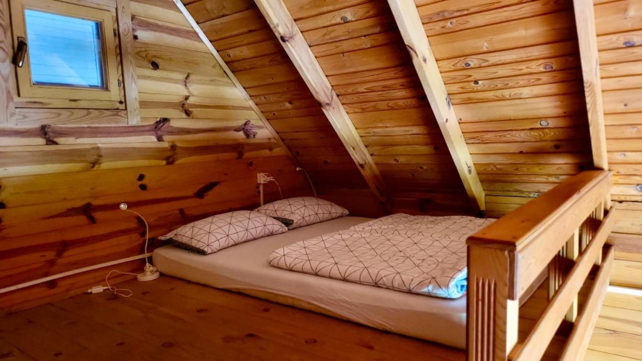Una Kamp Hotel Bosanska Krupa Eksteriør billede