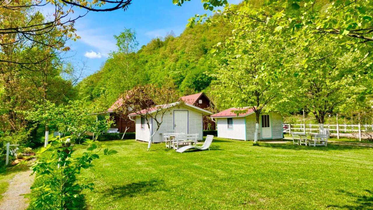 Una Kamp Hotel Bosanska Krupa Eksteriør billede