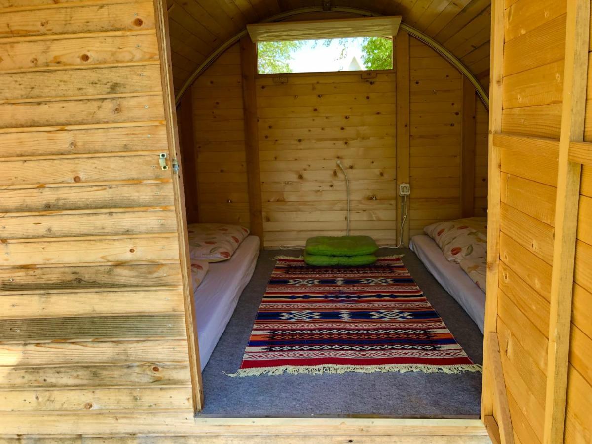 Una Kamp Hotel Bosanska Krupa Eksteriør billede